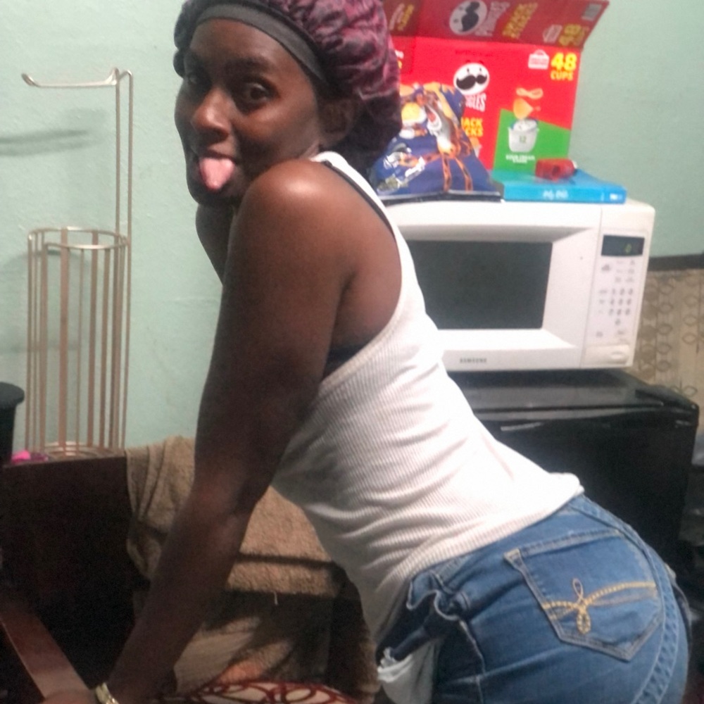 Meet your Posher, Ericka